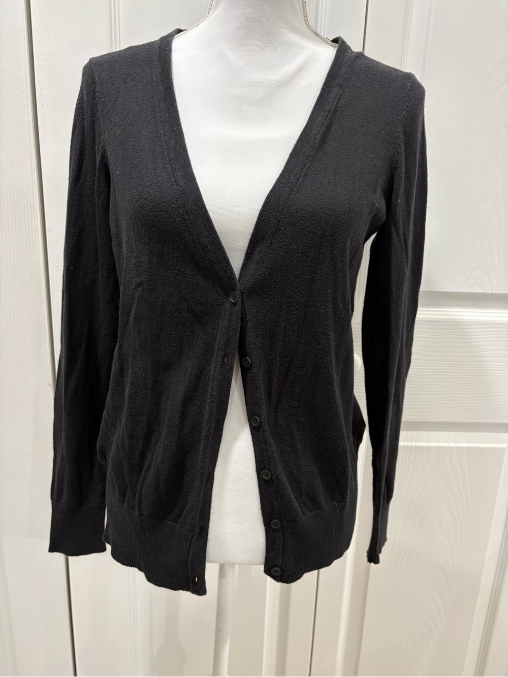 Faded Glory Black V-Neck Button Front Cardigan
